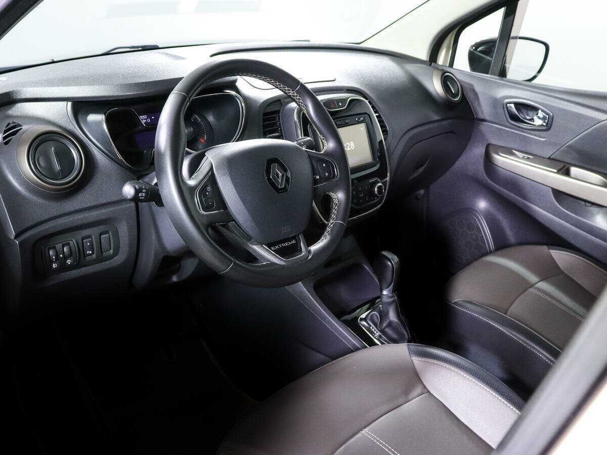 Renault Kaptur с пробегом — 2018 год. Фото: #12