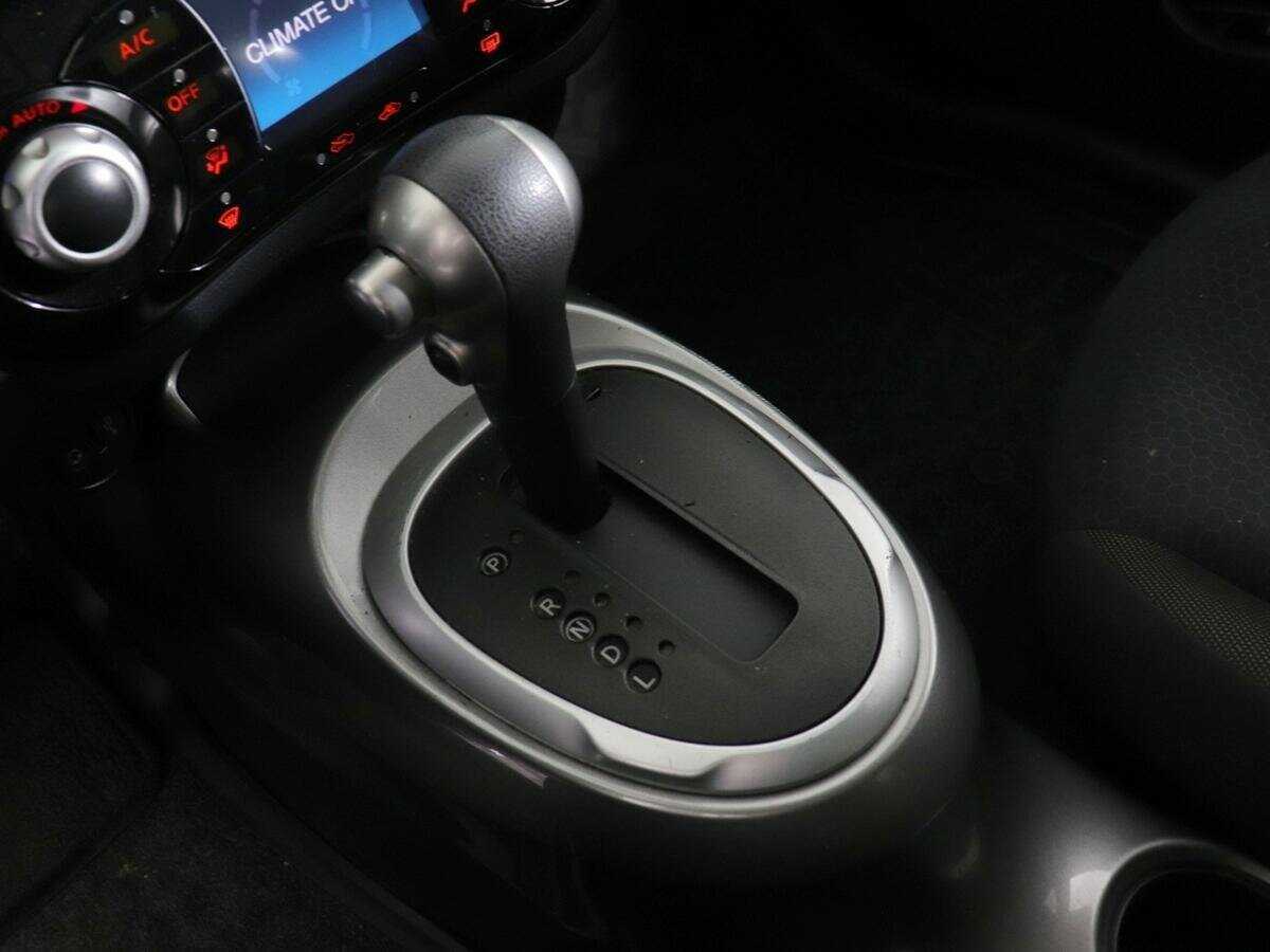 Nissan Juke с пробегом — 2013 год. Фото: #13