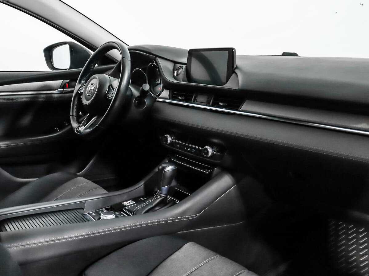 Mazda 6 с пробегом — 2022 год. Фото: #11