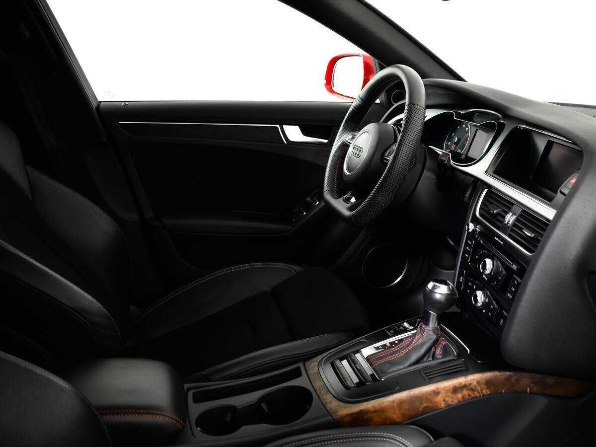 Audi A4 с пробегом — 2015 год. Фото: #8
