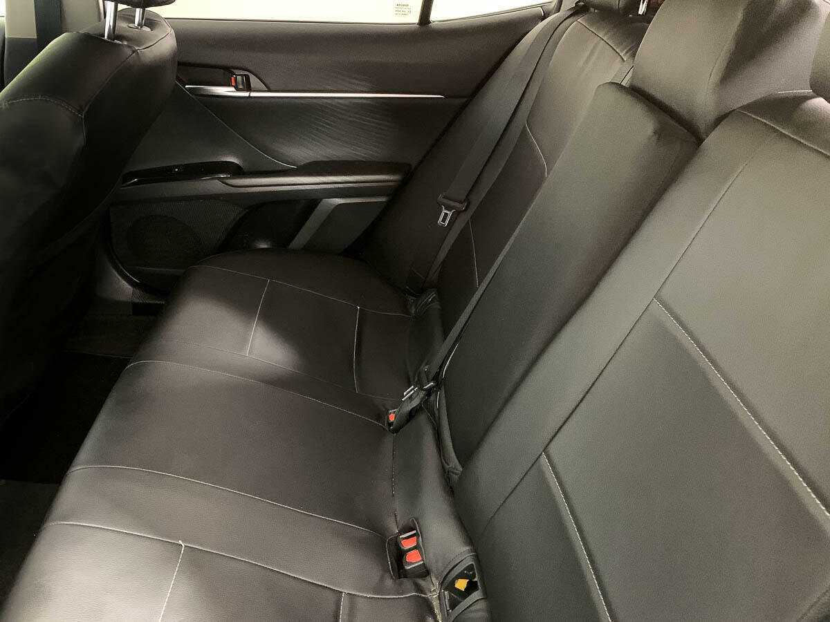 Toyota Camry с пробегом — 2021 год. Фото: #10