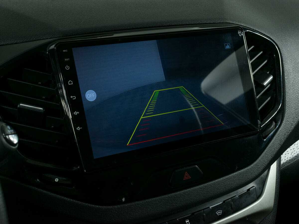 Lada (ВАЗ) Vesta с пробегом — 2020 год. Фото: #12