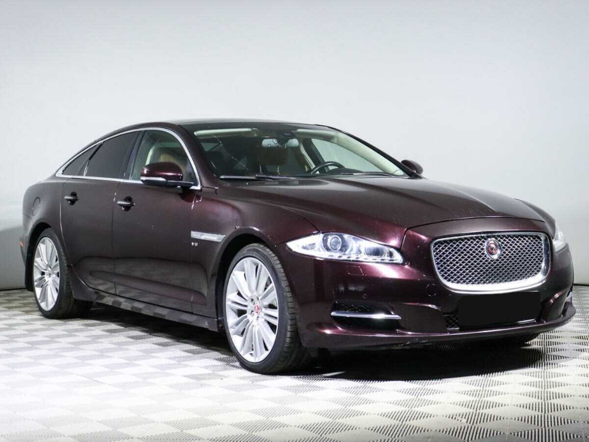 Jaguar XJ с пробегом — 2014 год. Фото: #2