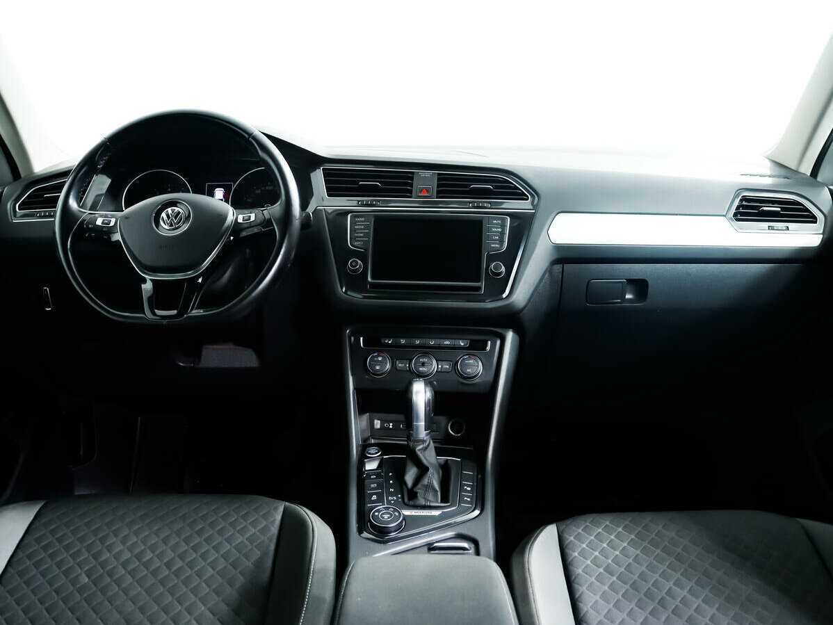 Volkswagen Tiguan с пробегом — 2017 год. Фото: #10