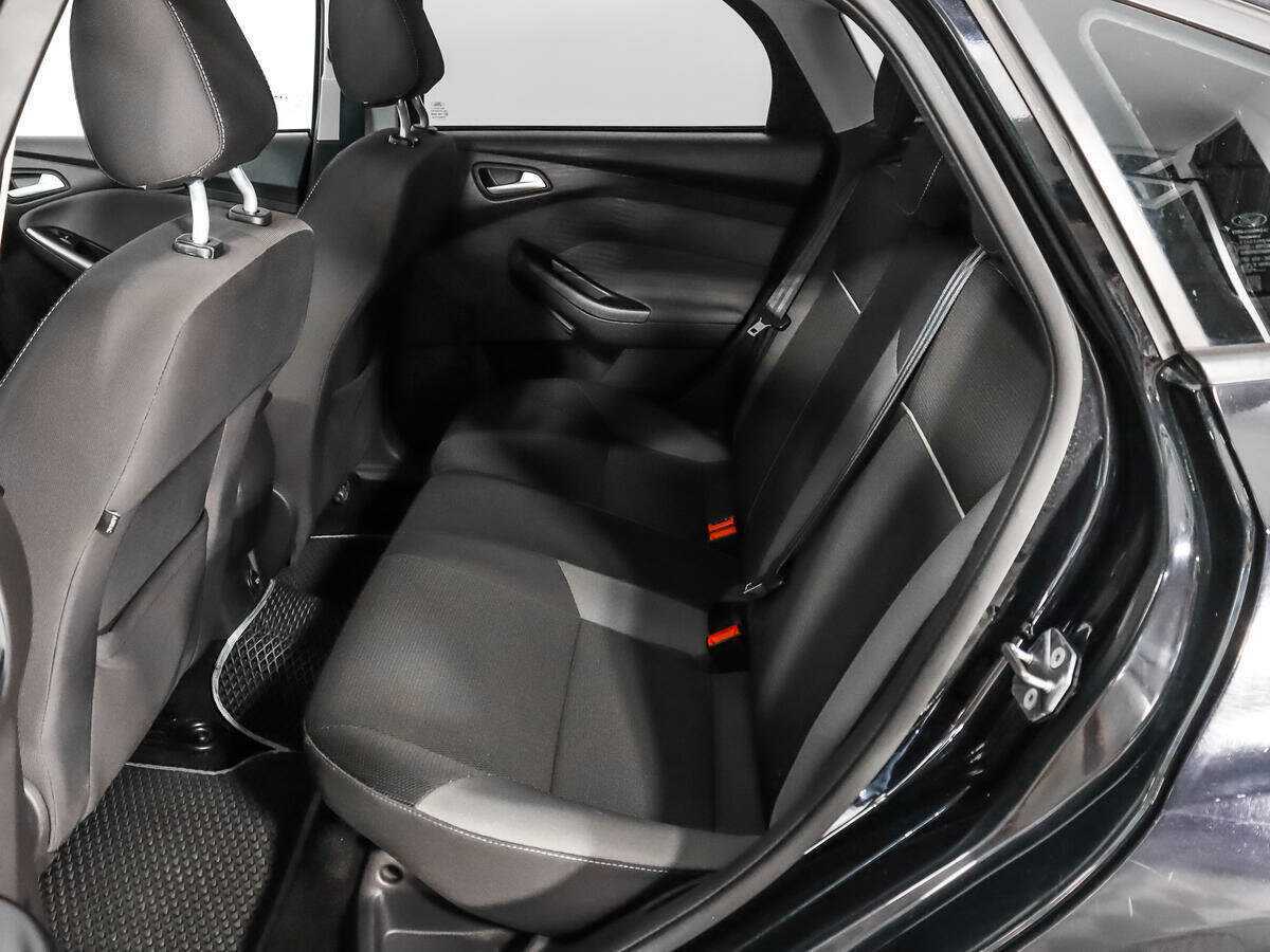 Ford Focus с пробегом — 2014 год. Фото: #8