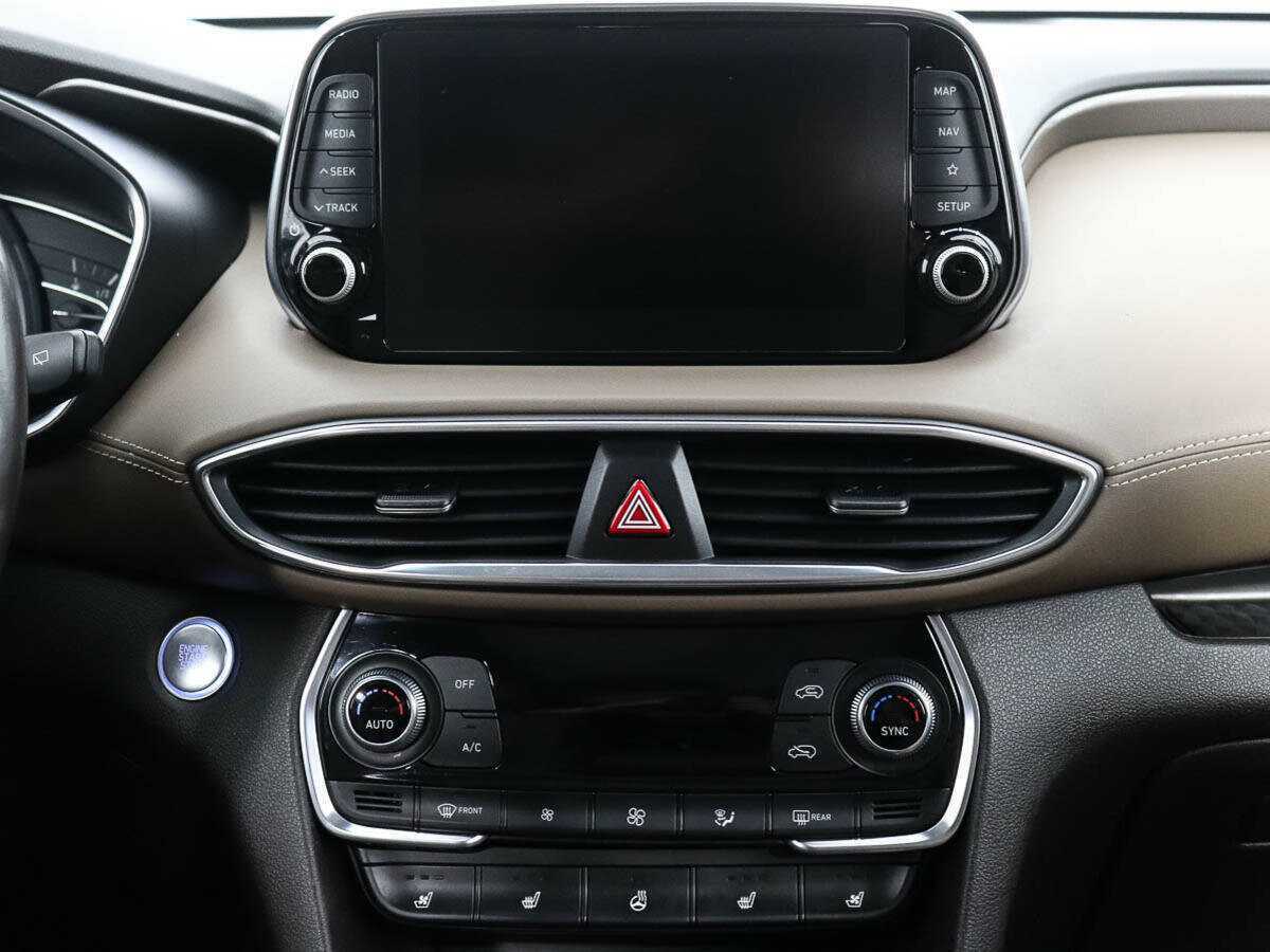 Hyundai Santa Fe с пробегом — 2019 год. Фото: #13