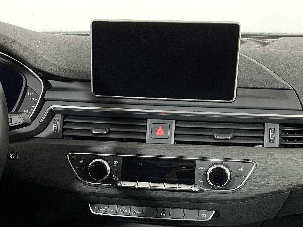 Audi A4 с пробегом — 2018 год. Фото: #11