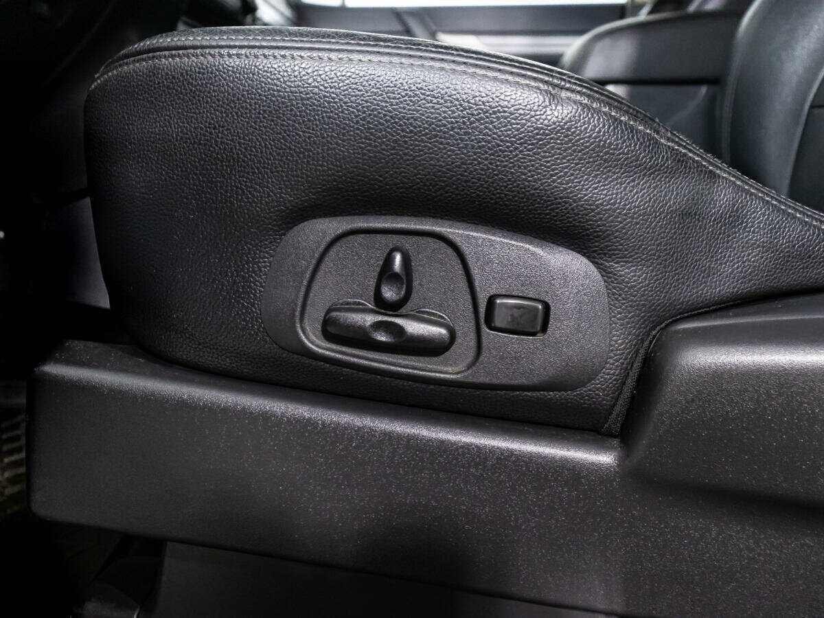 Mitsubishi Pajero с пробегом — 2015 год. Фото: #20