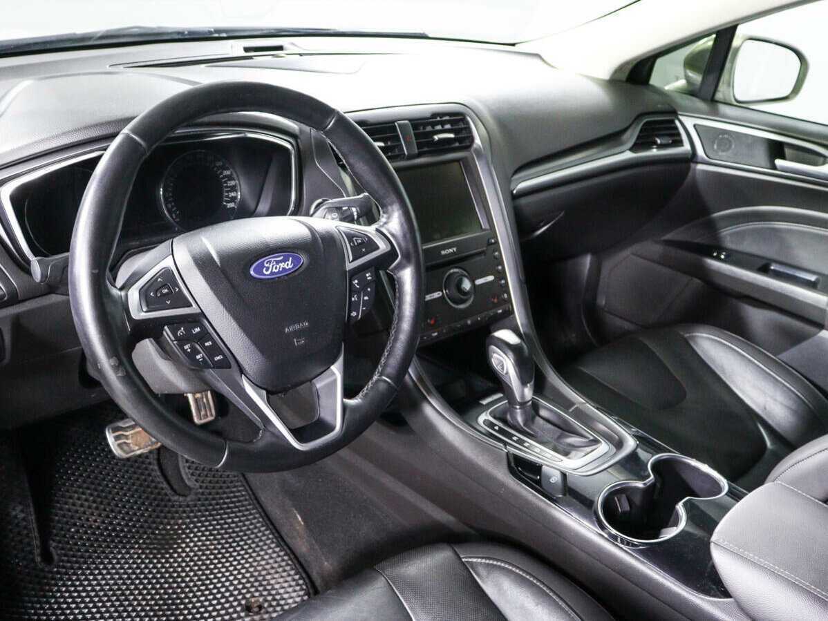 Ford Mondeo с пробегом — 2015 год. Фото: #12
