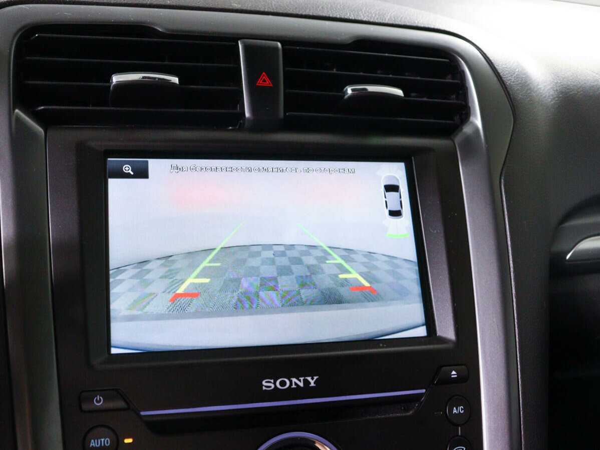 Ford Mondeo с пробегом — 2015 год. Фото: #18