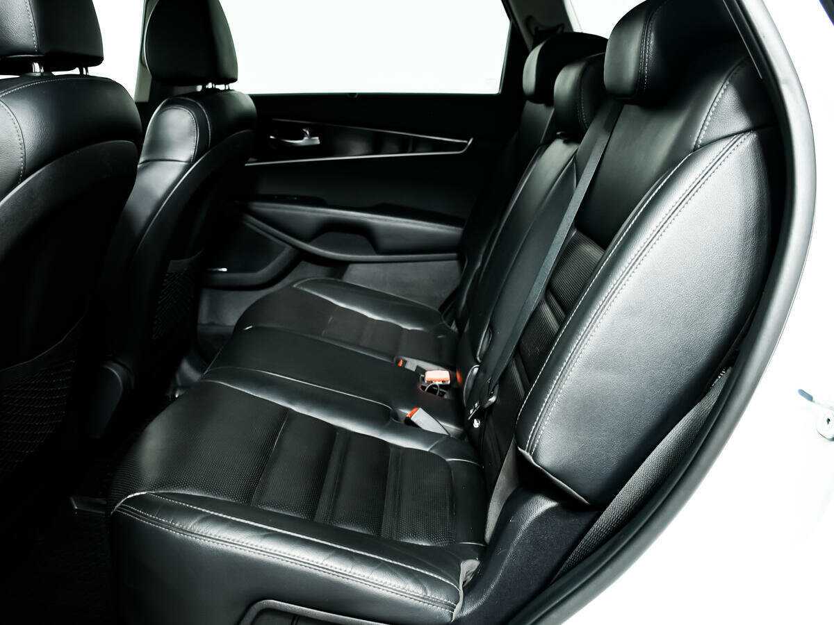 Kia Sorento с пробегом — 2018 год. Фото: #9