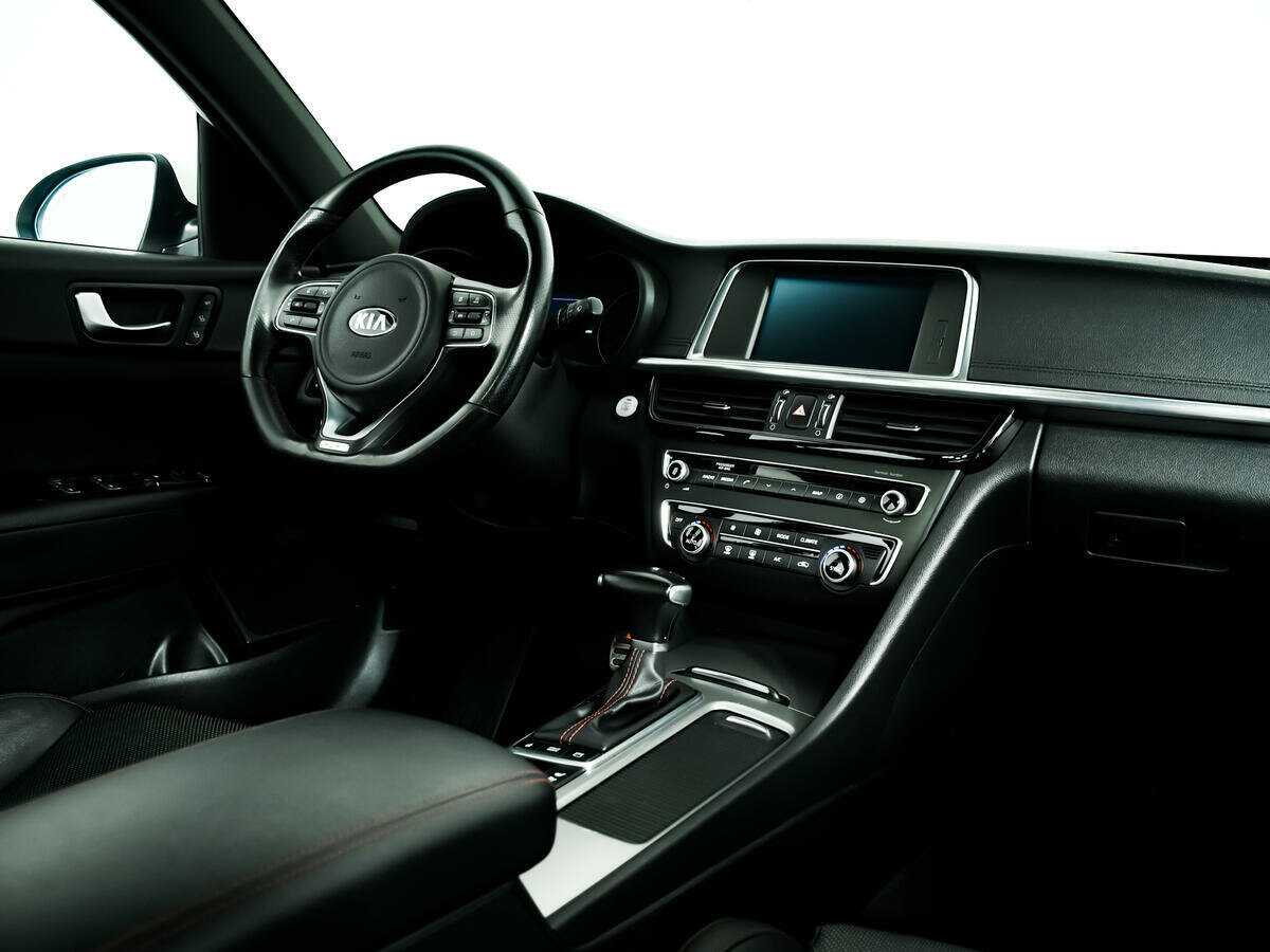 Kia Optima с пробегом — 2018 год. Фото: #8