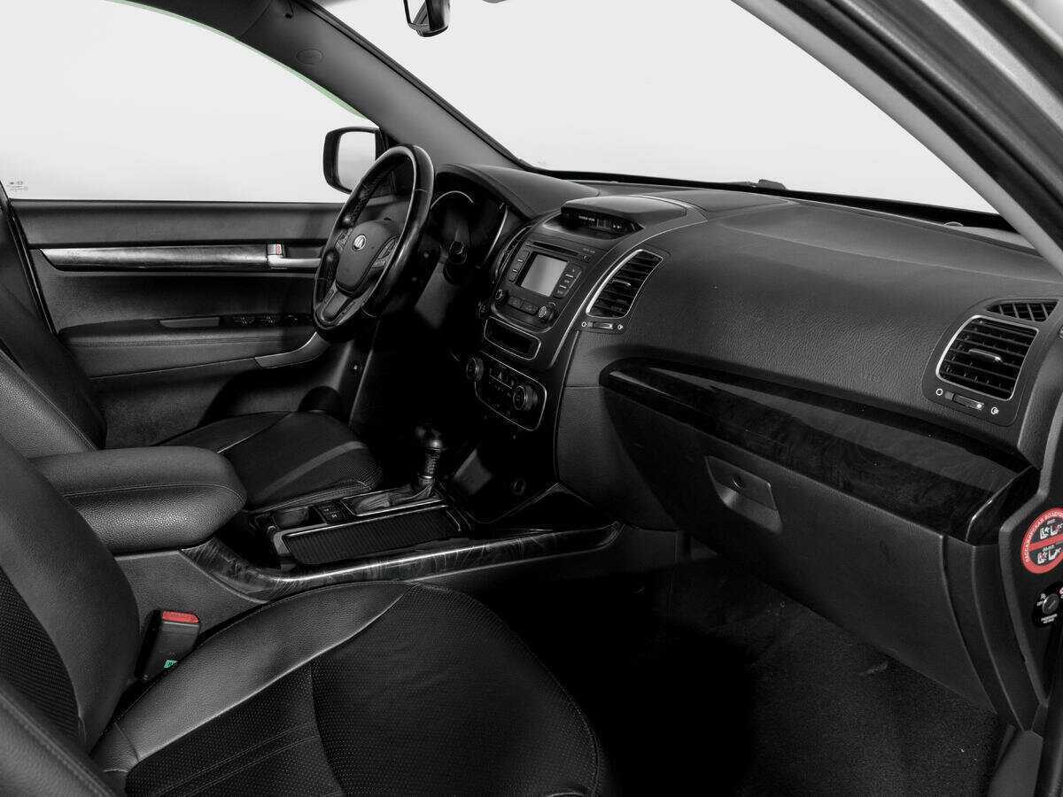 Kia Sorento с пробегом — 2018 год. Фото: #8