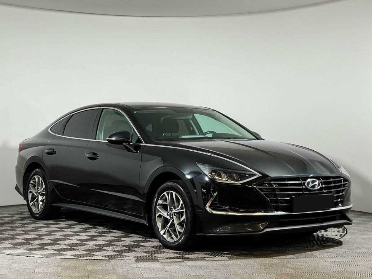 Hyundai Sonata с пробегом — 2021 год. Фото: #2