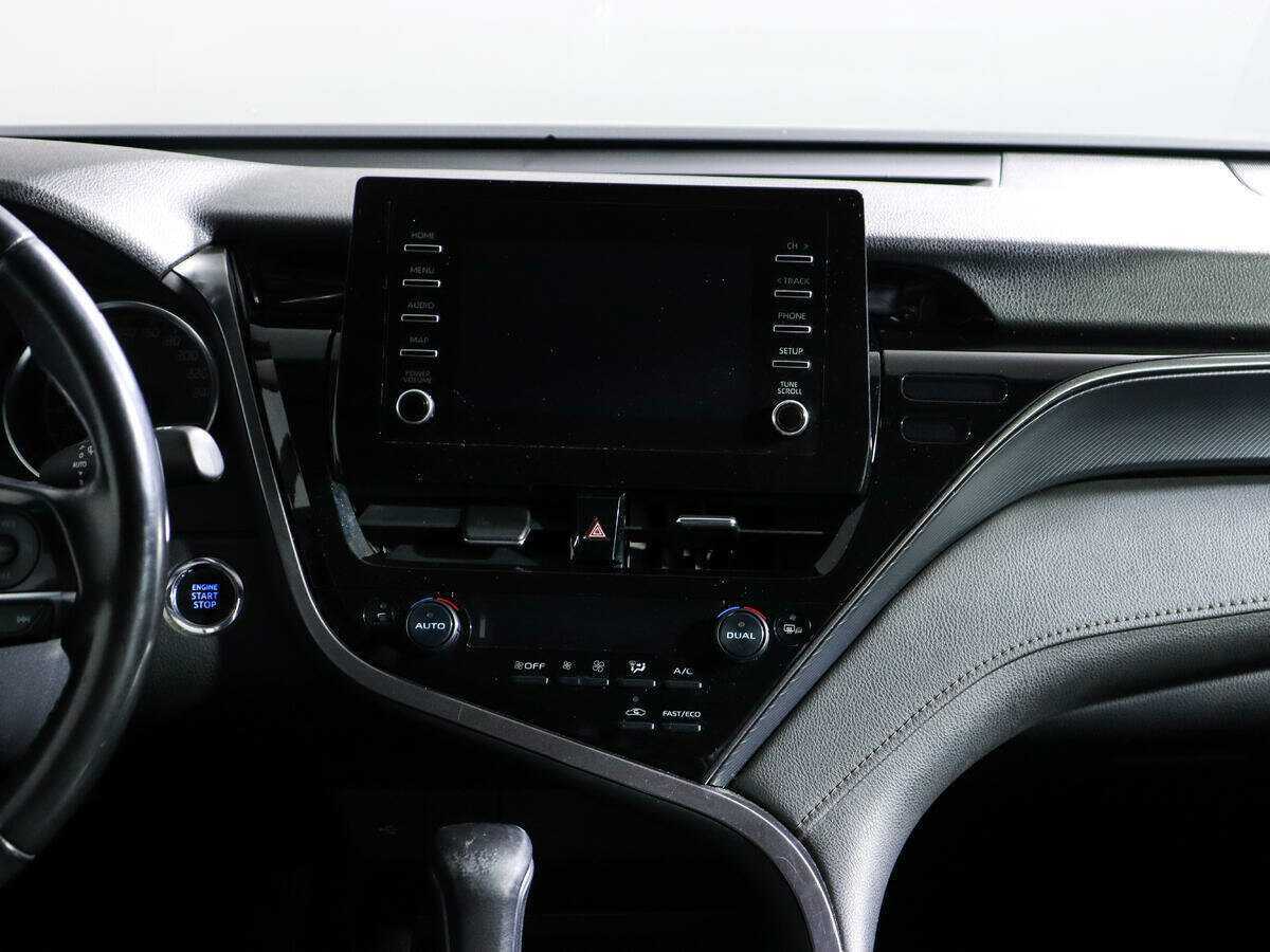 Toyota Camry с пробегом — 2021 год. Фото: #12