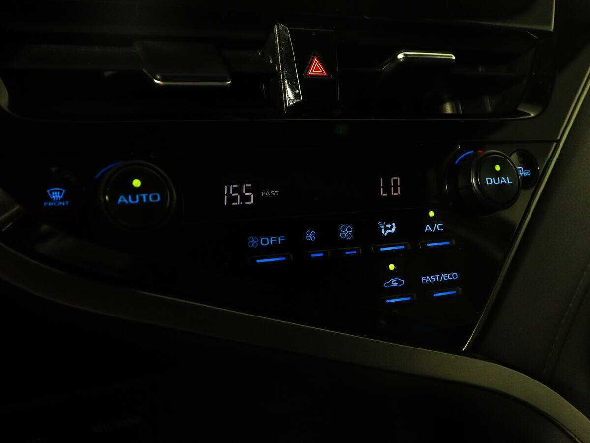 Toyota Camry с пробегом — 2021 год. Фото: #17