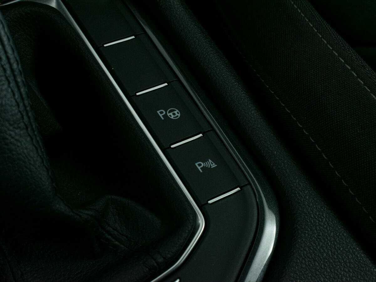 Volkswagen Tiguan с пробегом — 2018 год. Фото: #16