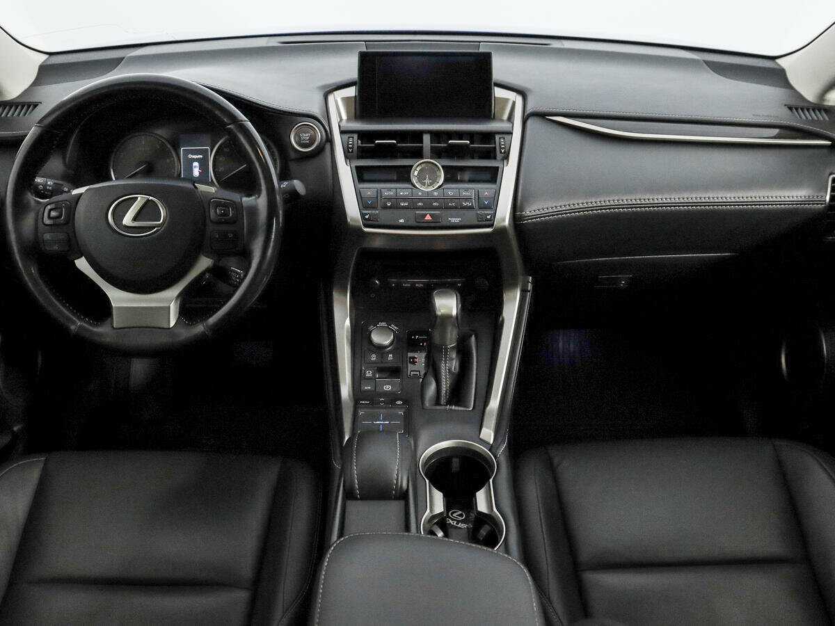 Lexus NX с пробегом — 2016 год. Фото: #13