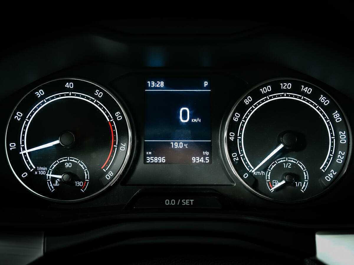 Skoda Rapid с пробегом — 2020 год. Фото: #9