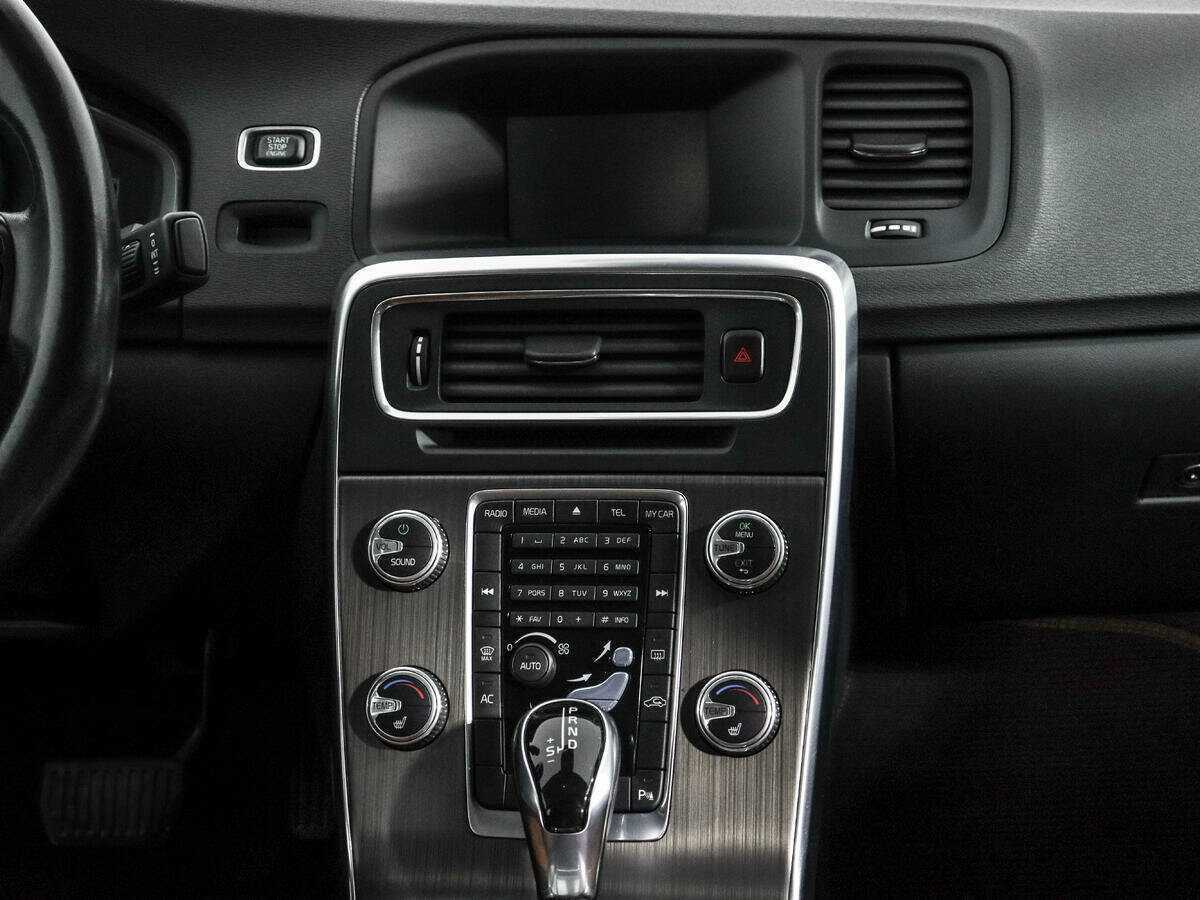 Volvo S60 с пробегом — 2014 год. Фото: #12