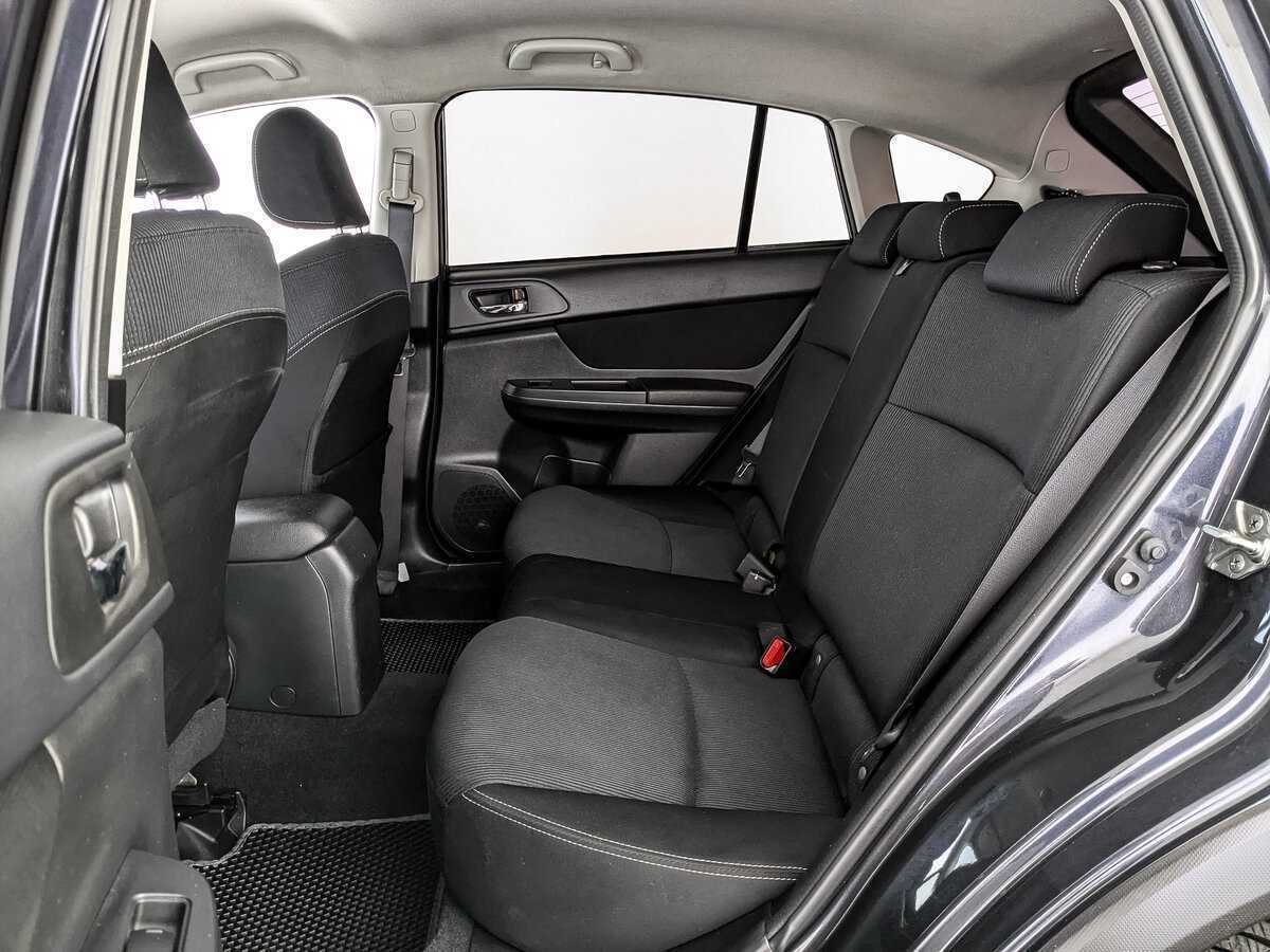 Subaru XV с пробегом — 2012 год. Фото: #13