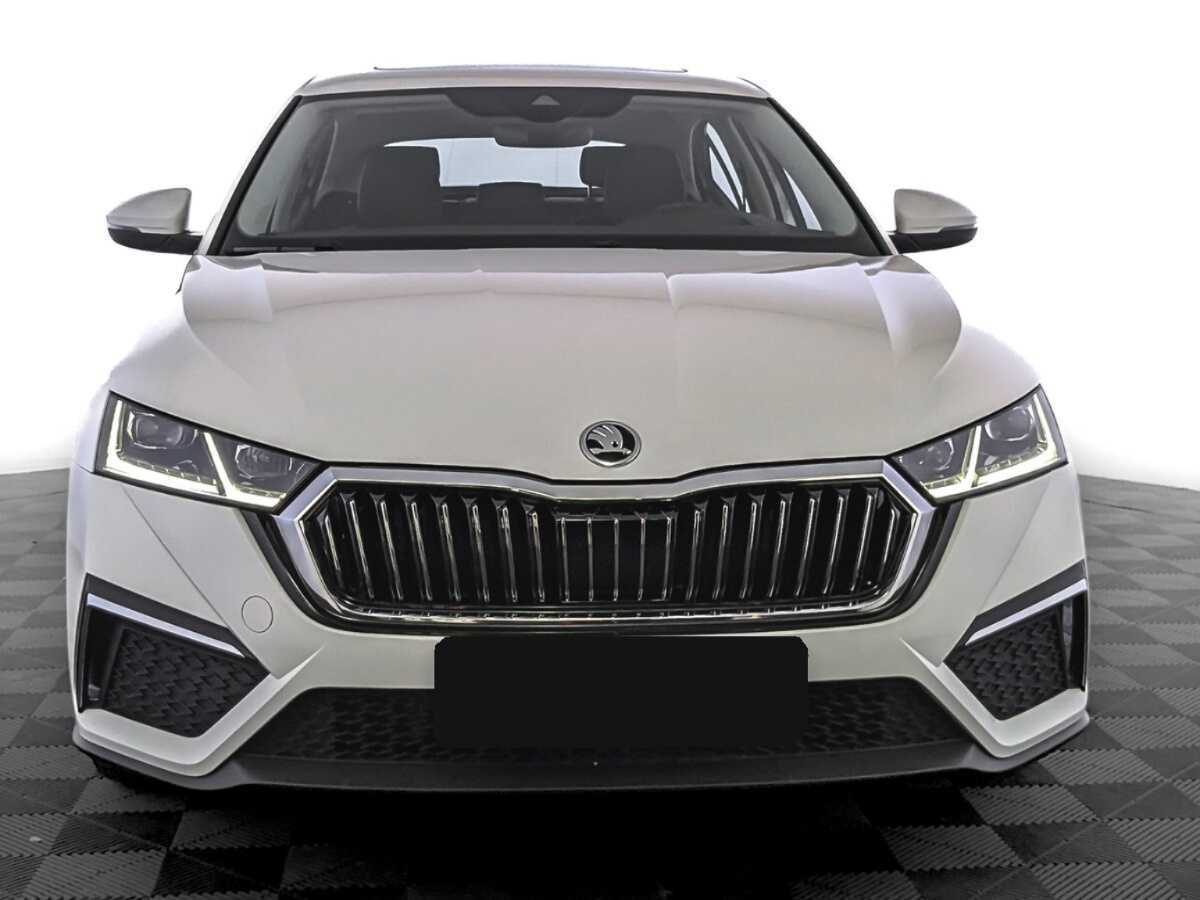 Skoda Octavia с пробегом — 2023 год. Фото: #1