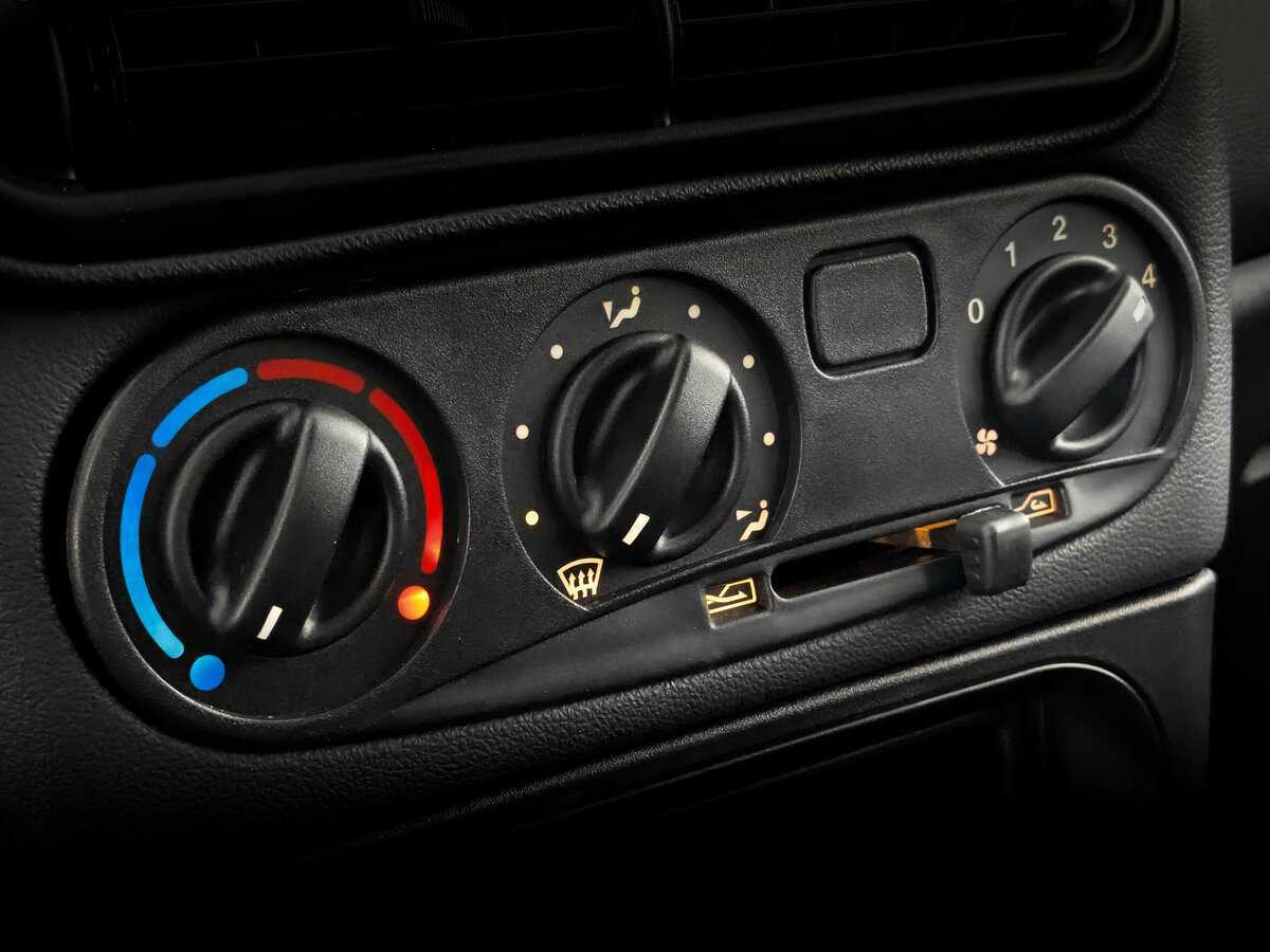 Lada (ВАЗ) Niva с пробегом — 2023 год. Фото: #19