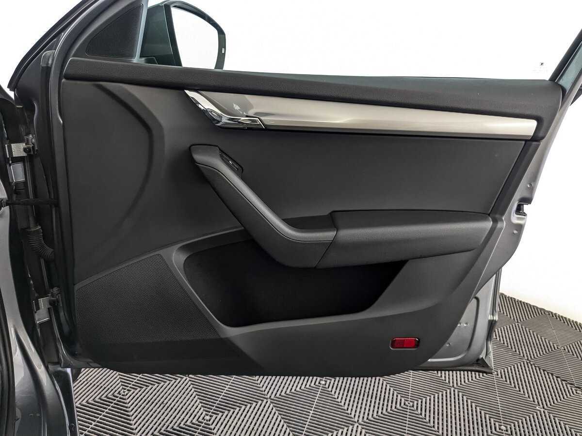 Skoda Octavia с пробегом — 2015 год. Фото: #20