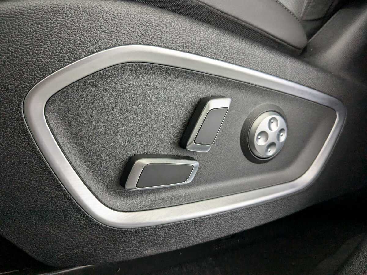 Geely Tugella с пробегом — 2022 год. Фото: #15