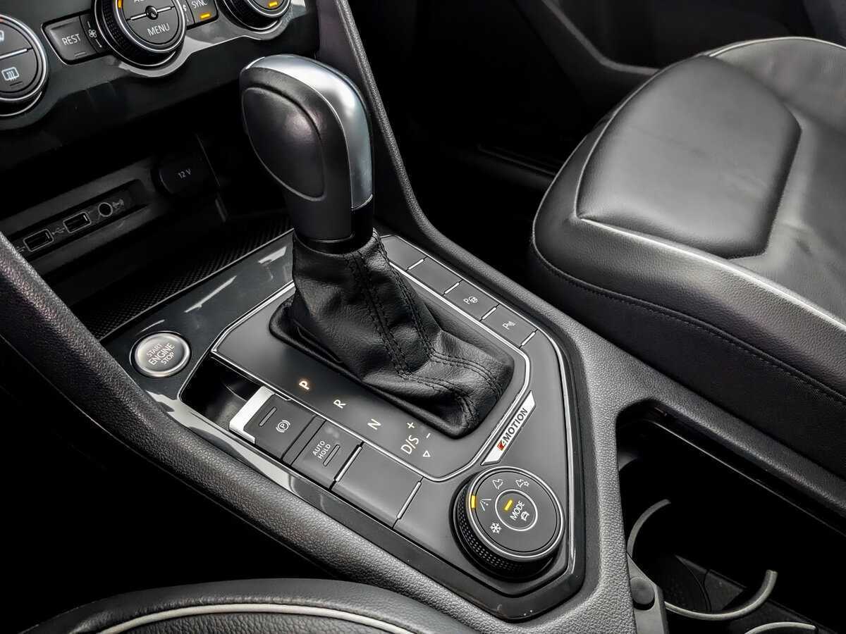 Volkswagen Tiguan с пробегом — 2020 год. Фото: #23
