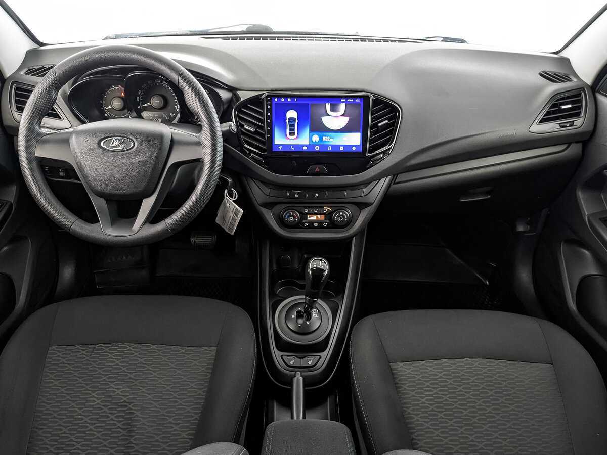 Lada (ВАЗ) Vesta с пробегом — 2016 год. Фото: #9