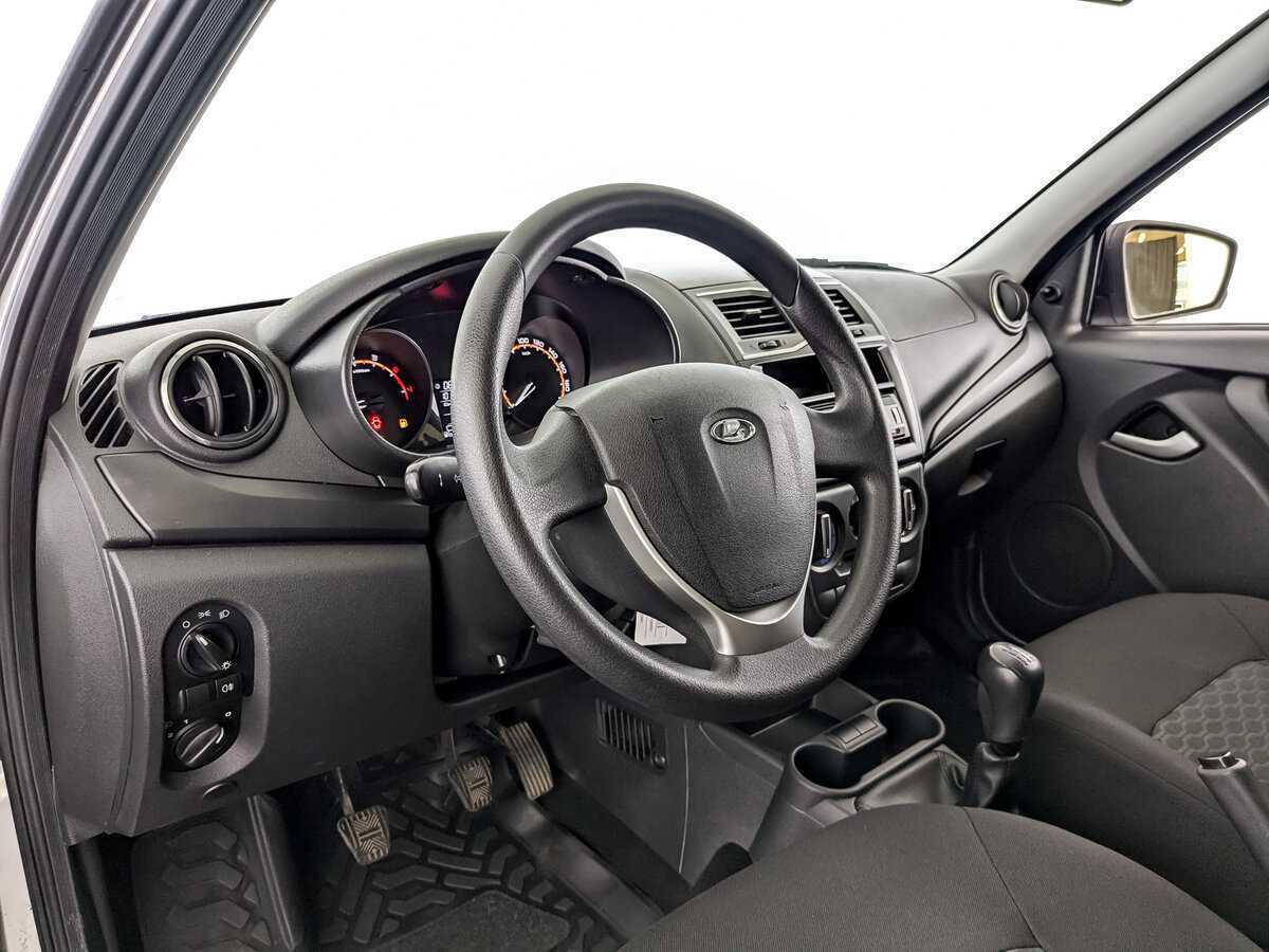 Lada (ВАЗ) Granta с пробегом — 2018 год. Фото: #13