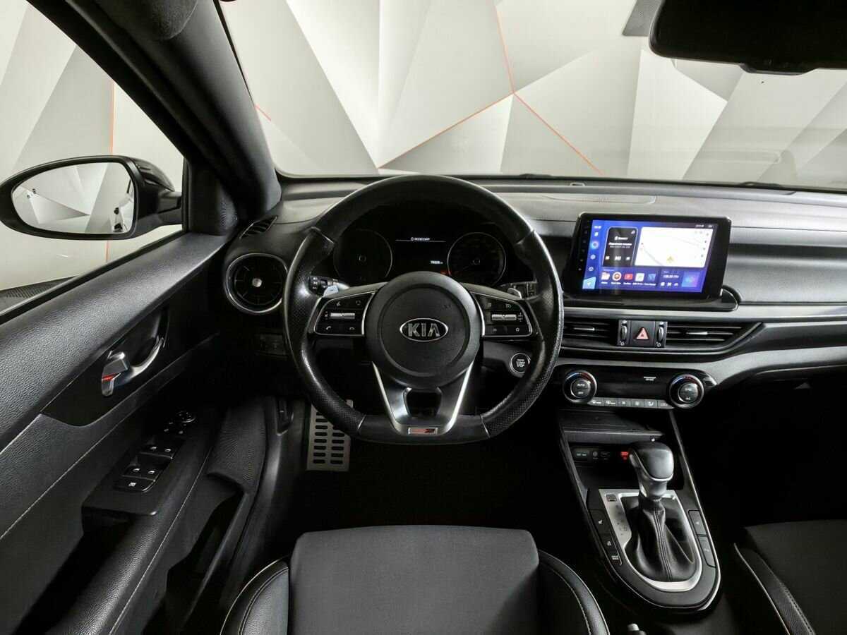 Kia Cerato с пробегом — 2020 год. Фото: #13