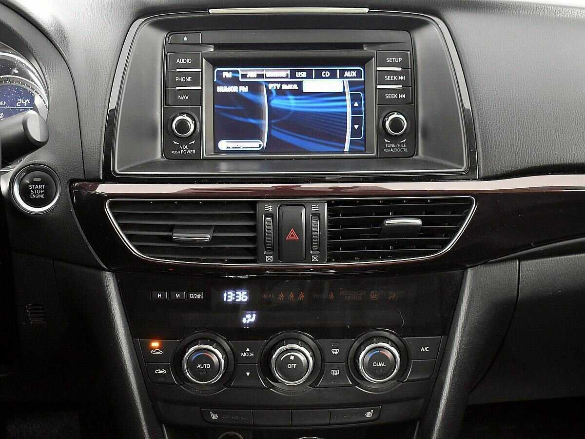 Mazda 6 с пробегом — 2013 год. Фото: #12