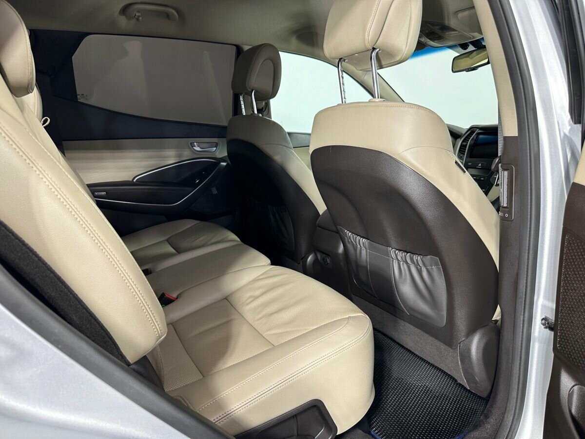 Hyundai Santa Fe с пробегом — 2017 год. Фото: #15