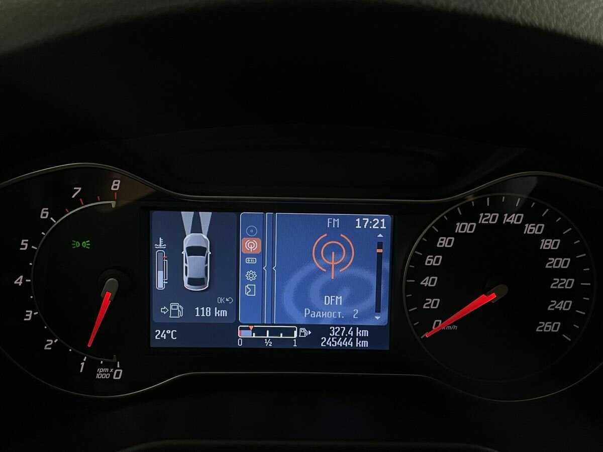 Ford Mondeo с пробегом — 2012 год. Фото: #10