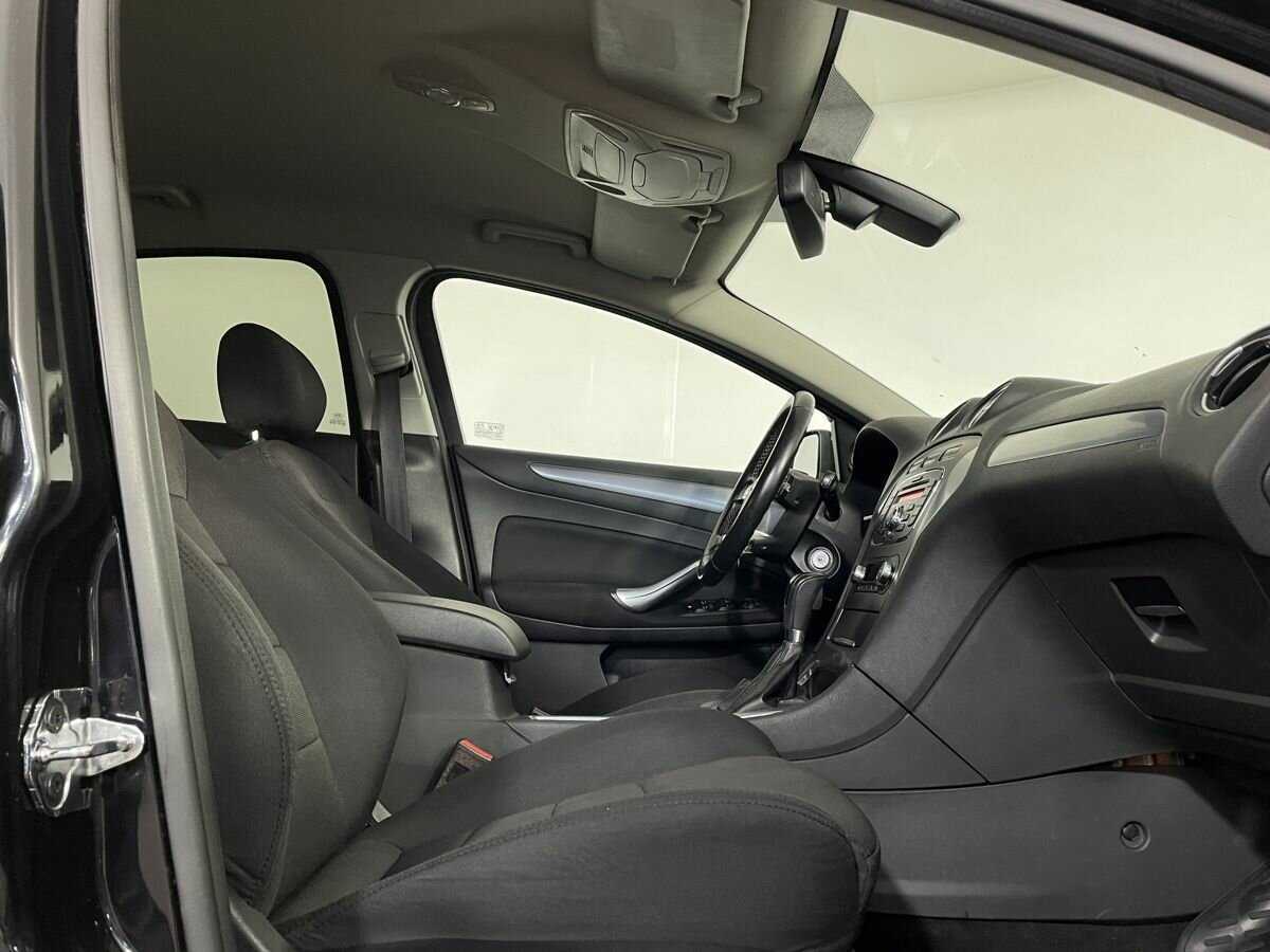 Ford Mondeo с пробегом — 2012 год. Фото: #13