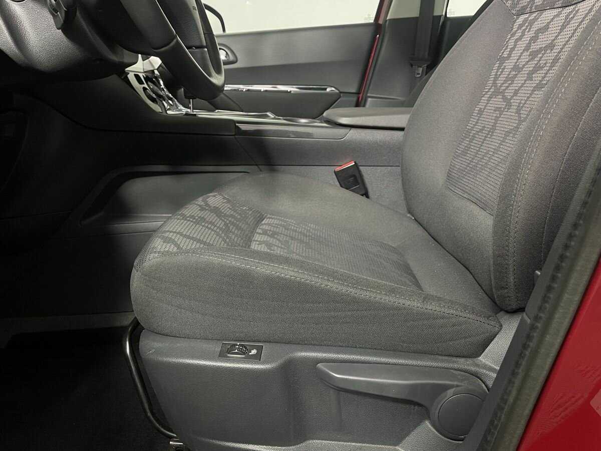 Peugeot 3008 с пробегом — 2012 год. Фото: #9