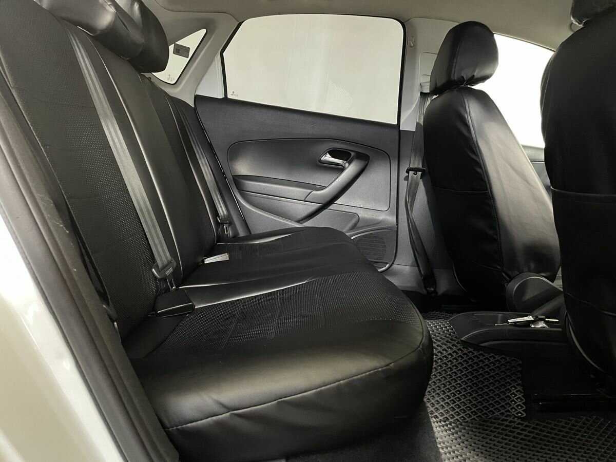 Volkswagen Polo с пробегом — 2017 год. Фото: #15