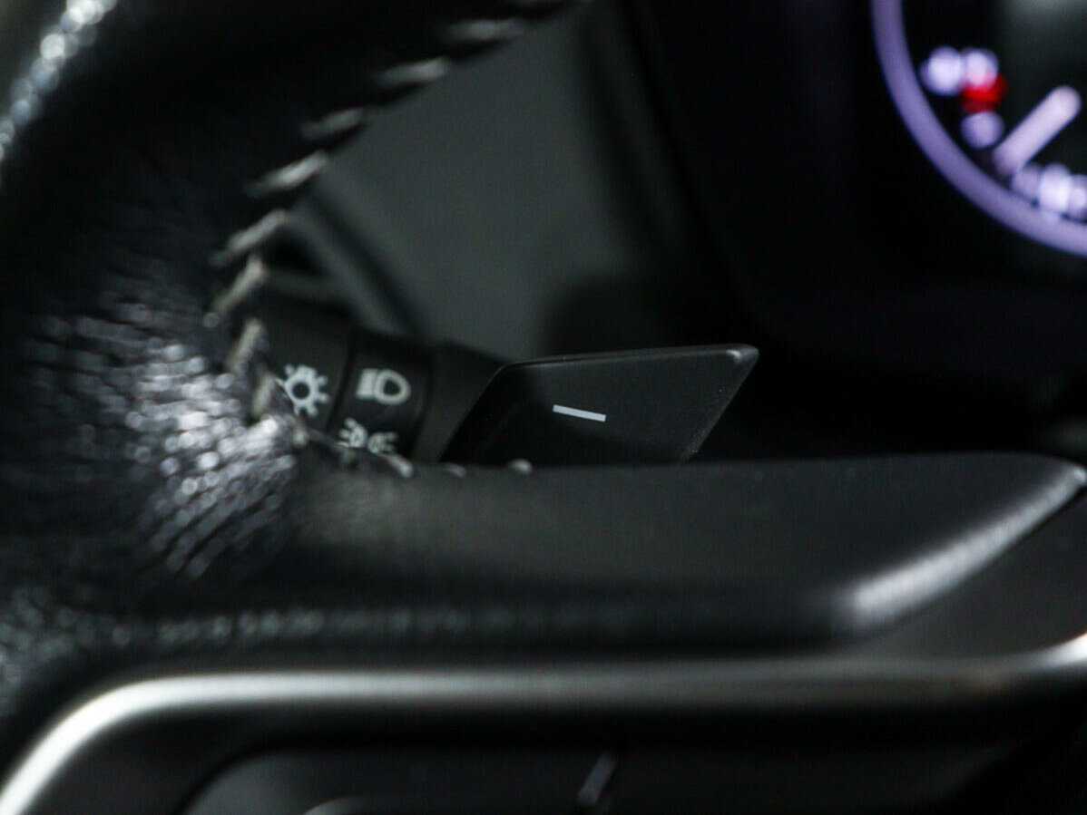 Subaru Legacy с пробегом — 2020 год. Фото: #16