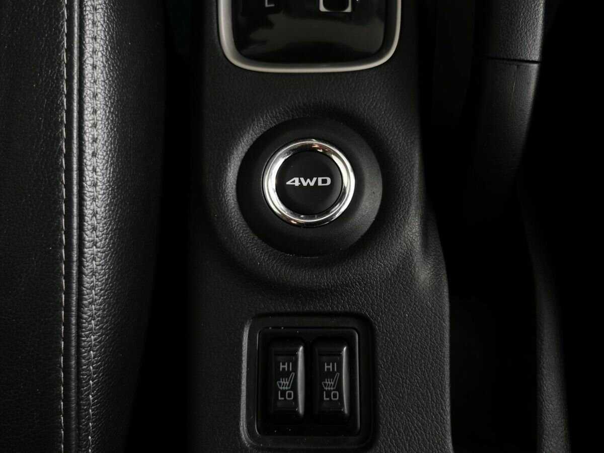 Mitsubishi Outlander с пробегом — 2016 год. Фото: #17
