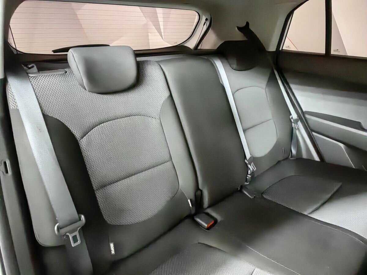 Hyundai Creta с пробегом — 2016 год. Фото: #11