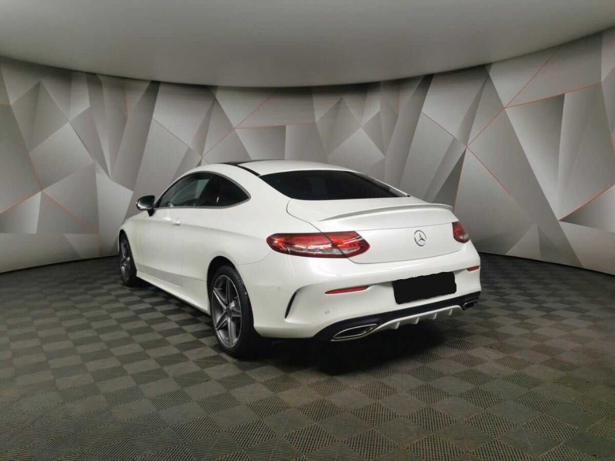 Mercedes-Benz C-Класс с пробегом — 2015 год. Фото: #3