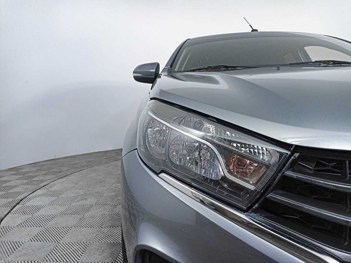 Lada (ВАЗ) Vesta с пробегом — 2017 год. Фото: #16