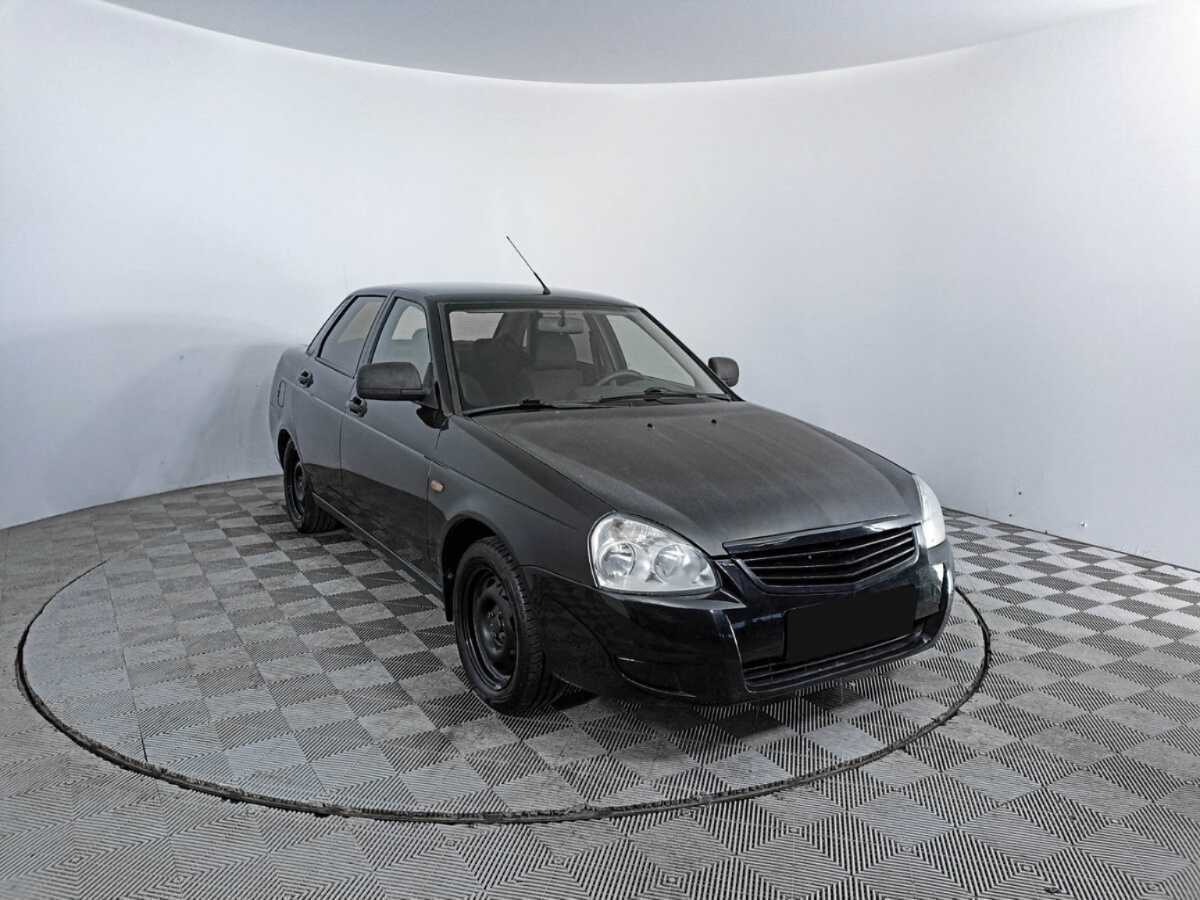 Lada (ВАЗ) Priora с пробегом — 2016 год. Фото: #2