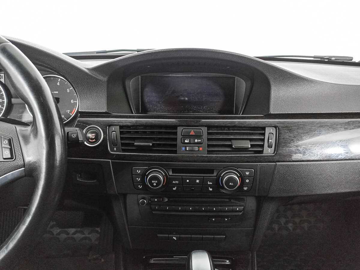 BMW 3 серии с пробегом — 2012 год. Фото: #12