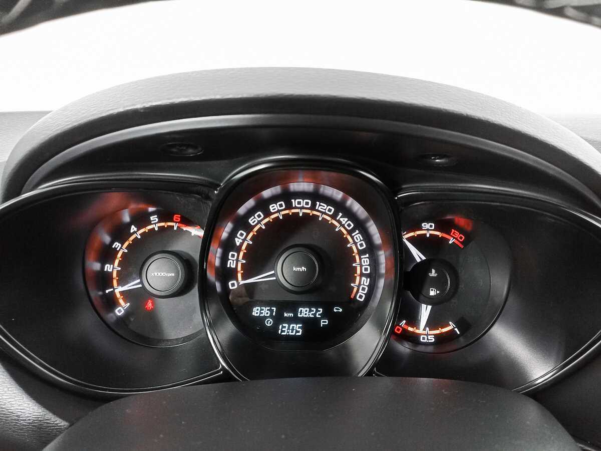 Lada (ВАЗ) Vesta с пробегом — 2022 год. Фото: #10