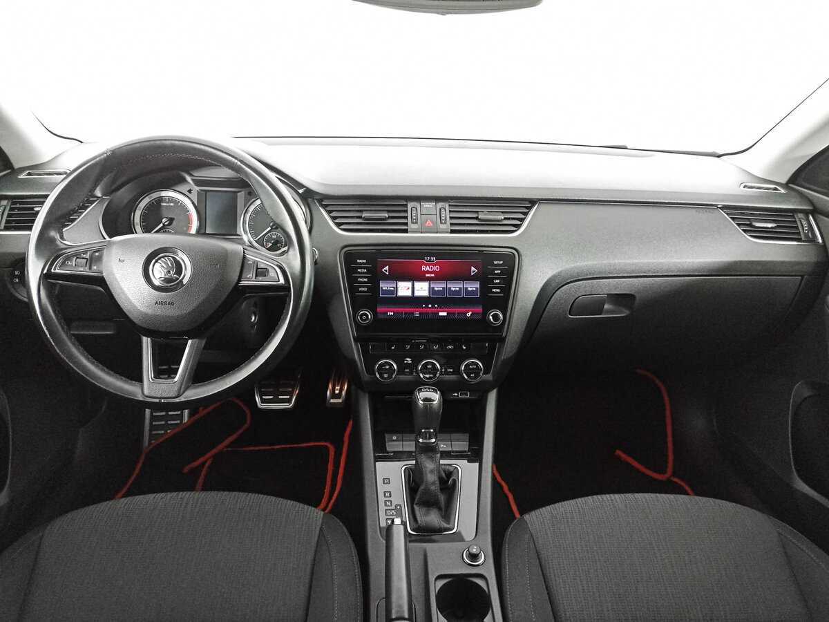 Skoda Octavia с пробегом — 2018 год. Фото: #11