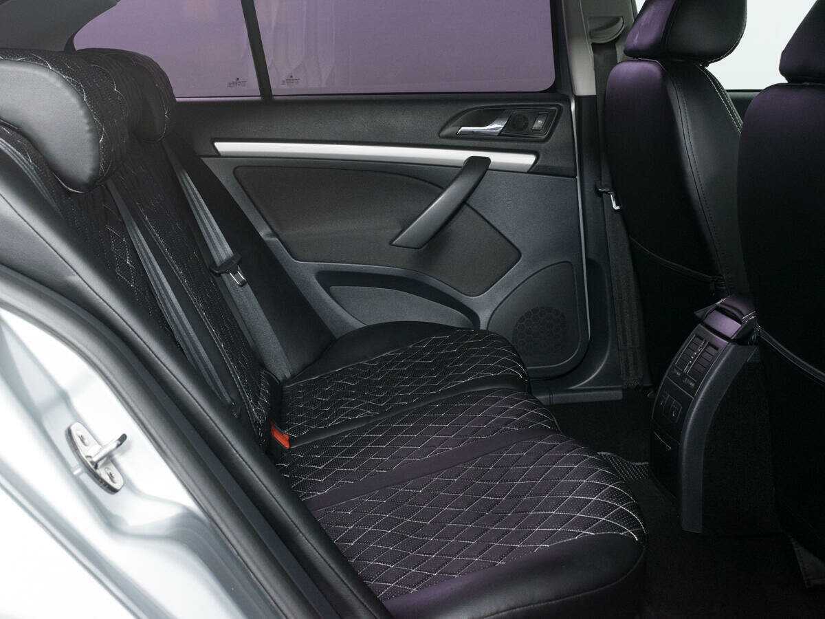 Skoda Octavia с пробегом — 2013 год. Фото: #11