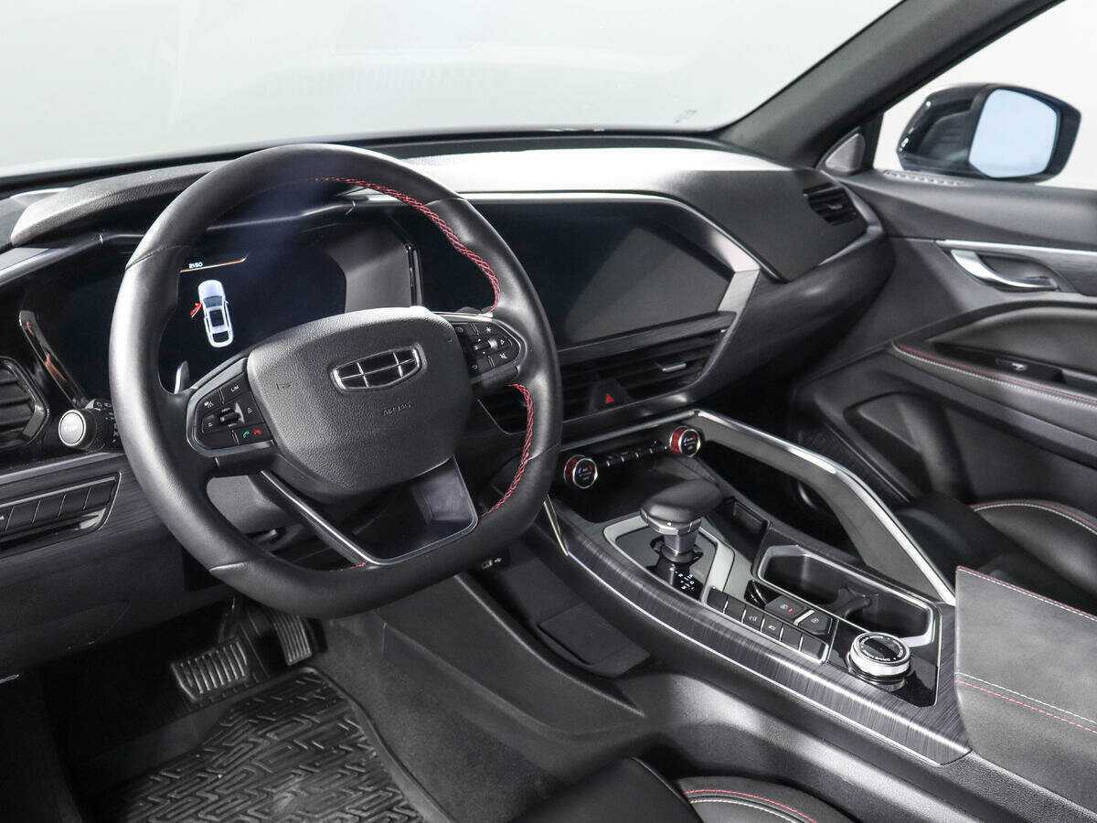 Geely Tugella с пробегом — 2022 год. Фото: #12